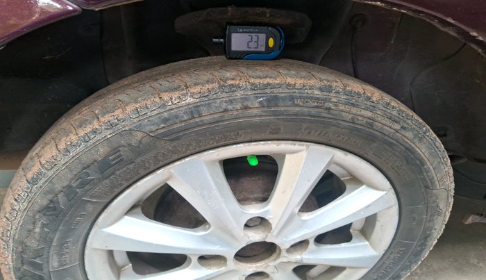 2011 Tata Indigo ECS VX CR4, Diesel, Manual, 1,22,083 km, tyre