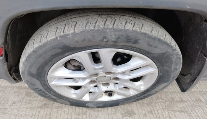 2017 Jeep Compass LIMITED (O) 2.0 DIESEL, Diesel, Manual, 98,643 km, tyre