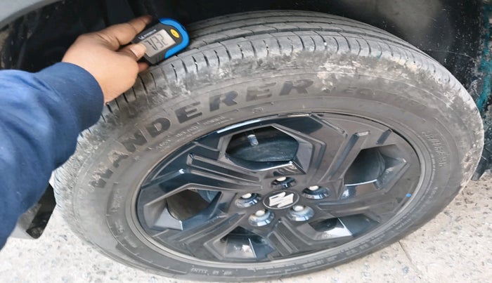 2025 Maruti BREZZA ZXI S-CNG, Petrol, Manual, 27,648 km, tyre