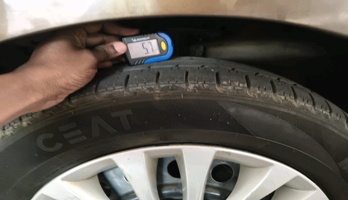 2016 Maruti Ciaz VDI+ SHVS, Diesel, Manual, 1,48,134 km, tyre