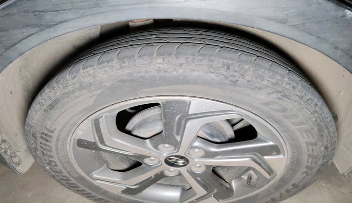 2018 Hyundai Creta SX AT 1.6 PETROL, Petrol, Automatic, 62,388 km, tyre