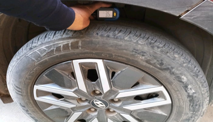 2021 Hyundai VENUE SX 1.0 TURBO IMT, Petrol, Manual, 53,385 km, tyre