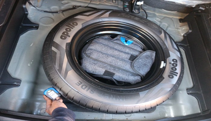 2023 Hyundai Creta EX 1.5 PETROL, Petrol, Manual, 30,335 km, tyre