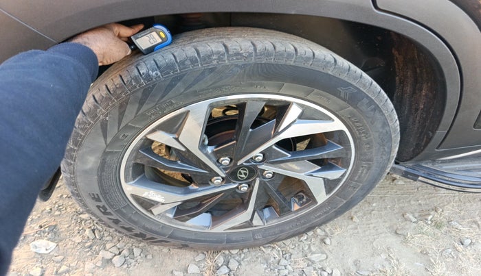 2023 Hyundai Creta EX 1.5 PETROL, Petrol, Manual, 30,335 km, tyre