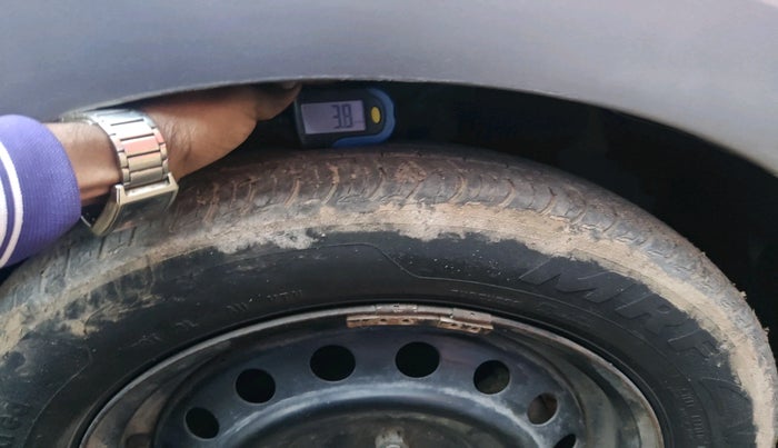 2018 Maruti Celerio VXI (O) CNG, Petrol, Manual, 1,06,833 km, tyre