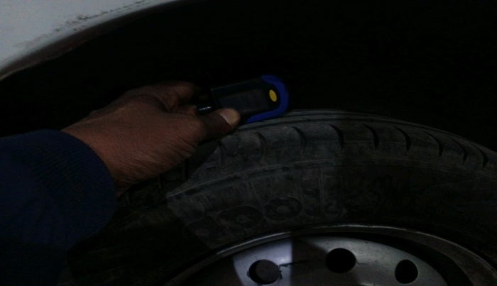 2018 Maruti Wagon R 1.0 LXI CNG, Petrol, Manual, 52,085 km, tyre