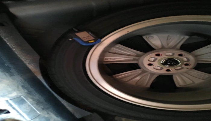 2019 Honda Civic 1.6L I-DTEC ZX MT, Diesel, Manual, 8,875 km, tyre