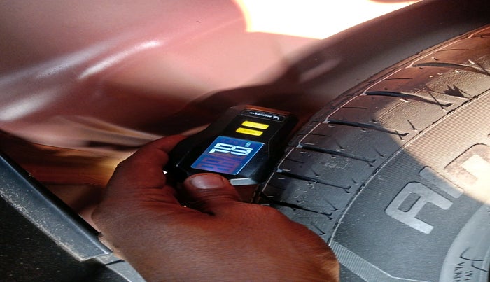 2024 Toyota Glanza E, Petrol, Manual, 10,674 km, tyre