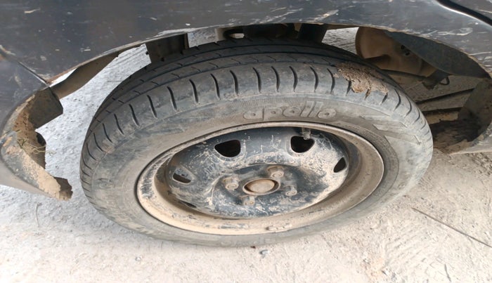 2016 Maruti Alto K10 VXI, Petrol, Manual, 1,10,785 km, tyre