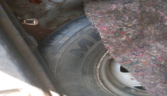 2007 Maruti Wagon R LX MINOR, Petrol, Manual, 79,869 km, tyre