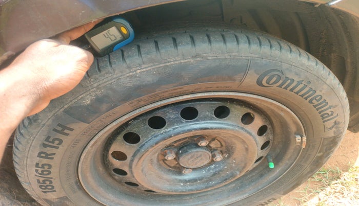 2016 Maruti Ciaz VDI+ SHVS, Diesel, Manual, 2,08,011 km, tyre