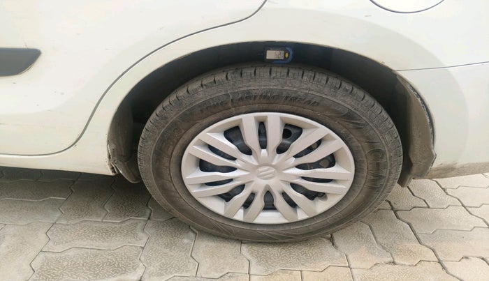 2022 Maruti Dzire VXI, Petrol, Manual, 55,450 km, tyre