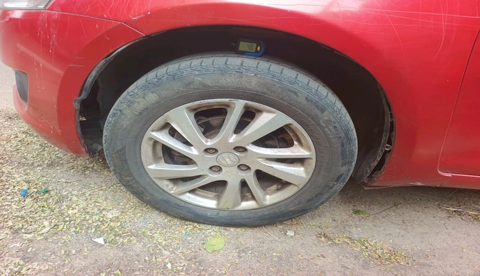 2012 Maruti Swift VDI, Diesel, Manual, 1,45,551 km, tyre