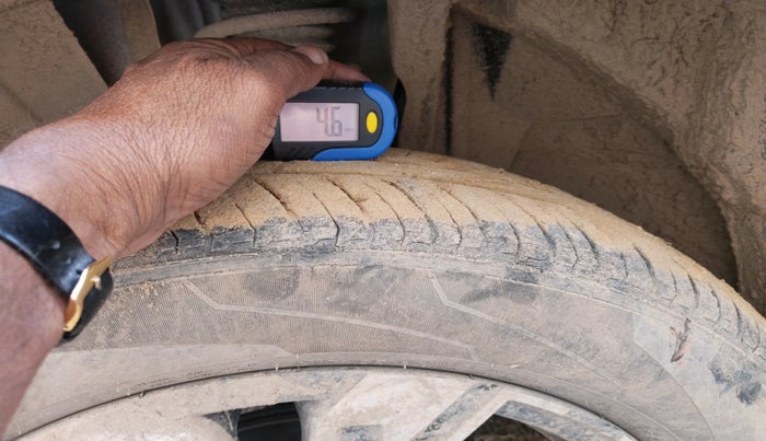 2023 Renault Kiger RXT (O) MT, Petrol, Manual, 23,770 km, tyre