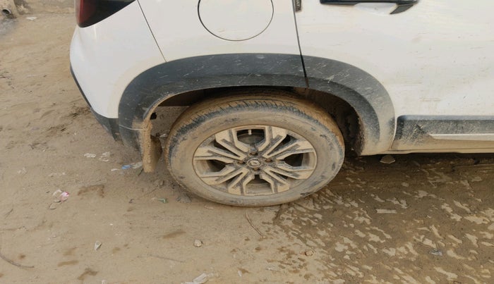 2023 Renault Kiger RXT (O) MT, Petrol, Manual, 23,770 km, tyre