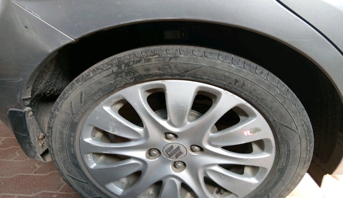 2015 Maruti Baleno ALPHA PETROL 1.2, Petrol, Manual, 78,112 km, tyre