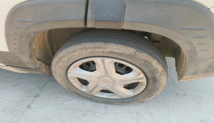 2022 Maruti BREZZA VXI SMART HYBRID, Petrol, Manual, 91,320 km, tyre