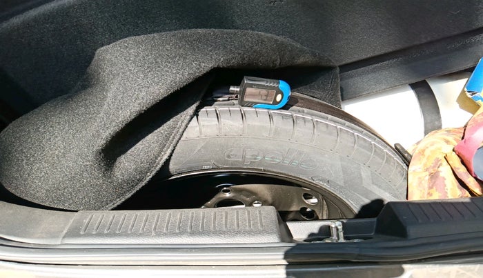 2022 Maruti Baleno  ZETA CNG 1.2L, Petrol, Manual, 27,935 km, tyre