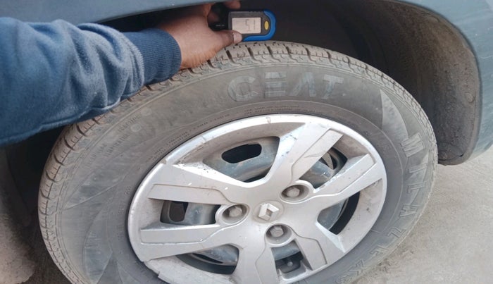 2019 Renault Kwid RXT 1.0 AMT (O), Petrol, Automatic, 95,353 km, tyre