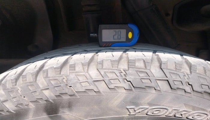 2018 Renault Duster 110 PS RXZ 4X2 AMT DIESEL, Diesel, Automatic, 1,26,631 km, tyre