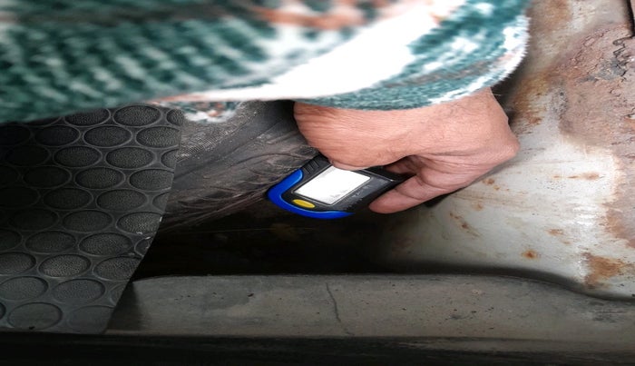 2012 Maruti Swift Dzire VXI, Petrol, Manual, 1,56,306 km, tyre