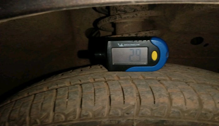 2012 Maruti Wagon R 1.0 VXI, Petrol, Manual, 56,817 km, tyre