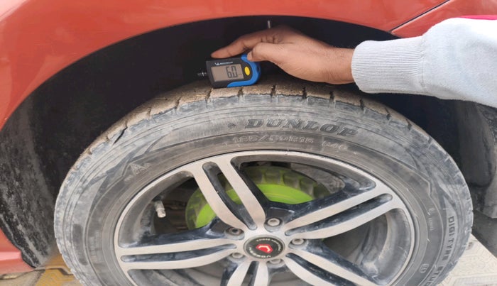 2014 Volkswagen Polo HIGHLINE1.5L, Diesel, Manual, 98,435 km, tyre