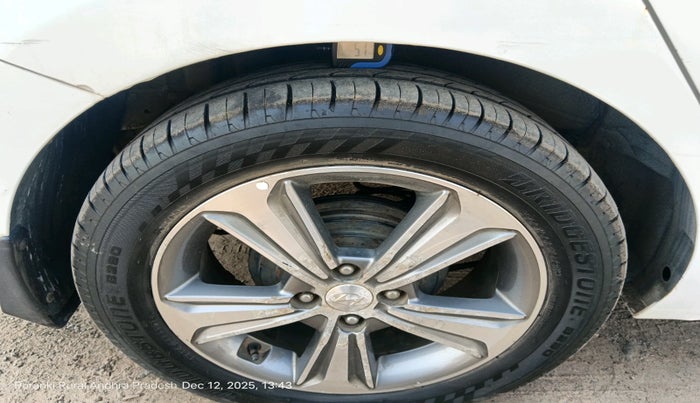 2019 Hyundai Verna 1.6 CRDI SX (O) AT, Diesel, Automatic, 1,38,324 km, tyre