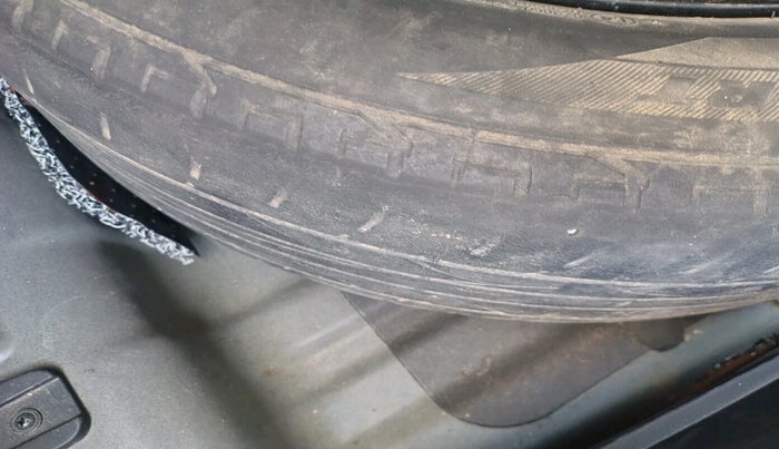 2018 Hyundai Creta SX (O) 1.6 DIESEL, Diesel, Manual, 1,91,522 km, tyre