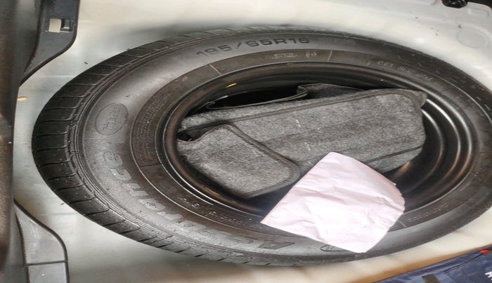 2022 Hyundai VENUE N LINE N8 1.0 TURBO DCT, Petrol, Automatic, 49,734 km, tyre