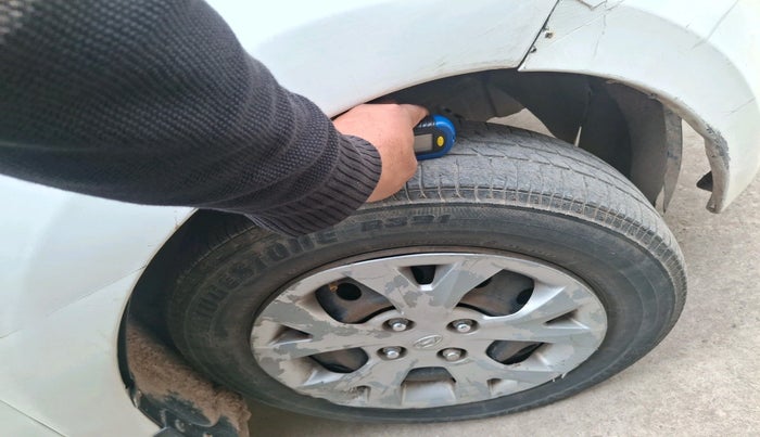 2016 Hyundai Grand i10 MAGNA 1.2 KAPPA VTVT, Petrol, Manual, 63,868 km, tyre