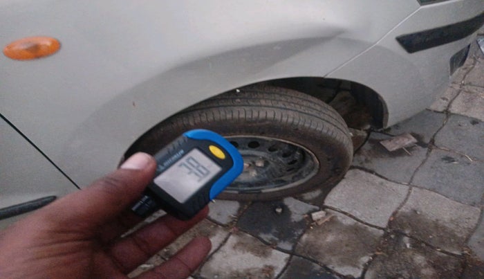 2013 Maruti Wagon R 1.0 VXI, Petrol, Manual, 26,165 km, tyre