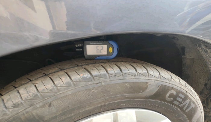 2022 Maruti Alto VXI, Petrol, Manual, 2,881 km, tyre