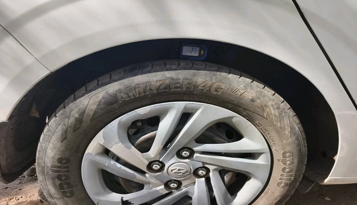 2020 Hyundai AURA S 1.2, Petrol, Manual, 71,993 km, tyre