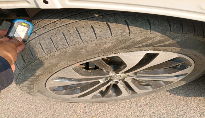 2021 MG HECTOR SHARP 2.0 DIESEL, Diesel, Manual, 72,150 km, tyre