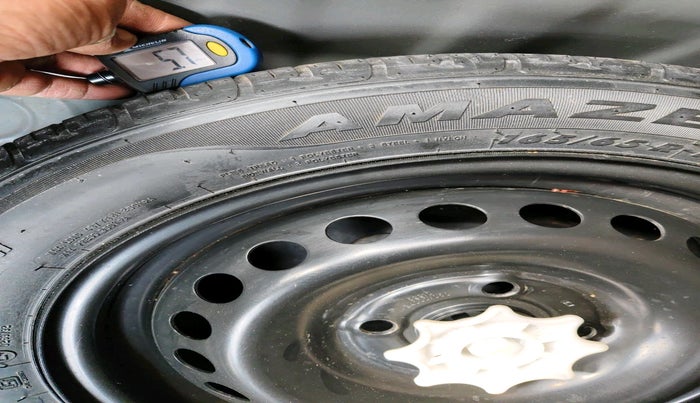 2014 Hyundai Grand i10 ASTA 1.2 KAPPA VTVT, Petrol, Manual, 80,328 km, tyre