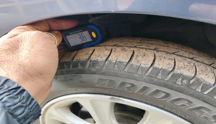 2014 Hyundai Grand i10 ASTA 1.2 KAPPA VTVT, Petrol, Manual, 80,328 km, tyre