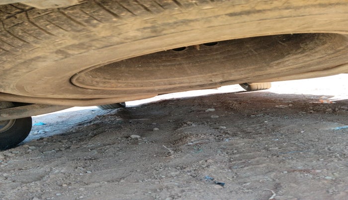 2016 Mahindra XUV500 W8, Diesel, Manual, 1,38,735 km, tyre