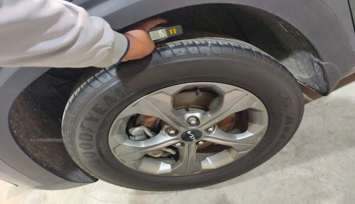 2022 KIA SELTOS HTK PLUS 1.5 IMT, Petrol, Manual, 40,595 km, tyre