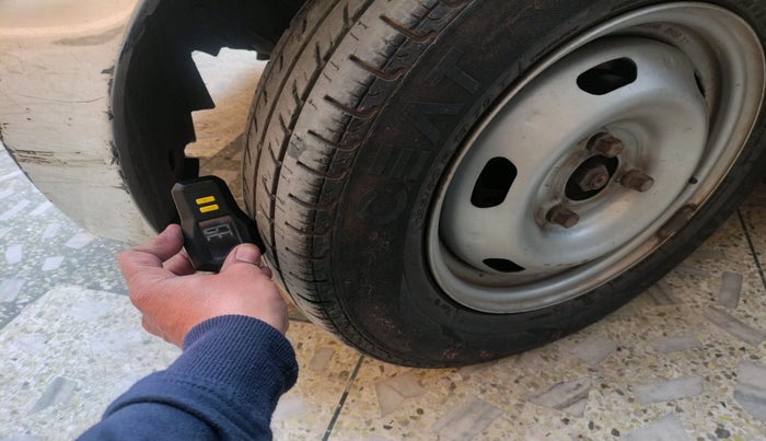 2018 Datsun Go A, Petrol, Manual, 35,146 km, tyre