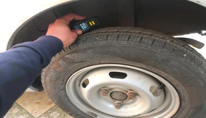 2018 Datsun Go A, Petrol, Manual, 35,146 km, tyre