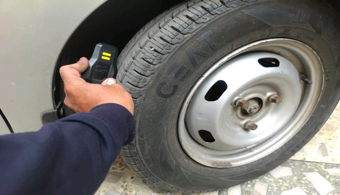 2018 Datsun Go A, Petrol, Manual, 35,146 km, tyre