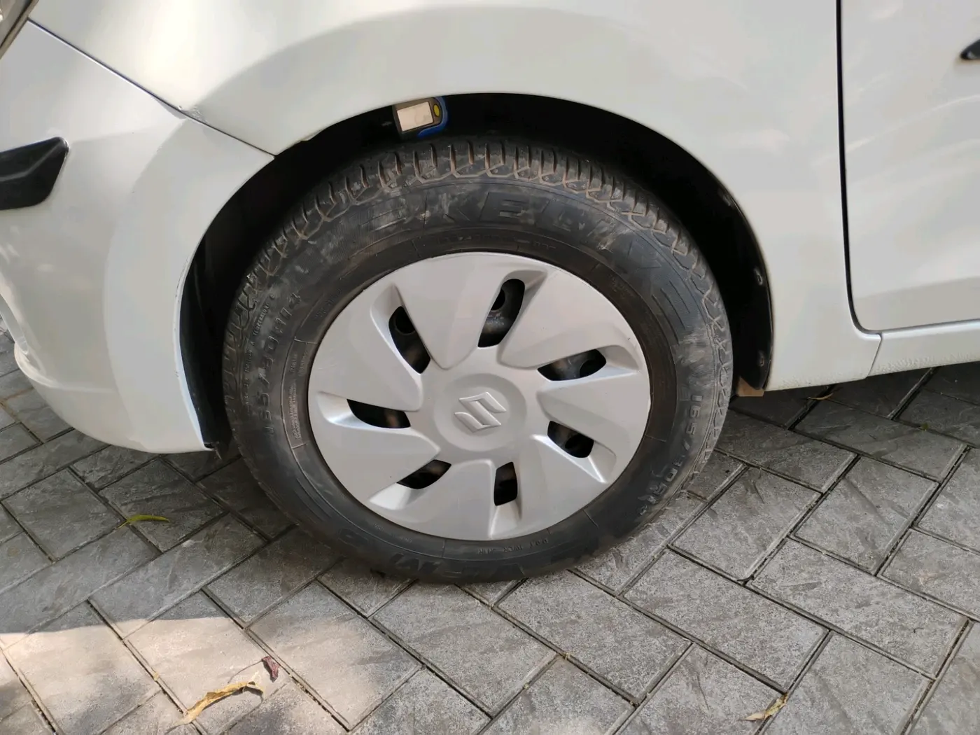 2015 Maruti Celerio VXI AMT, Petrol, Automatic, 80,448 km, tyre