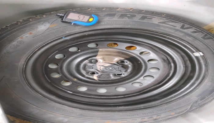 2015 Maruti Celerio VXI AMT, Petrol, Automatic, 80,448 km, tyre