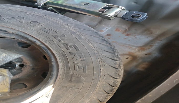 2012 Hyundai Santro Xing GL PLUS, Petrol, Manual, 42,690 km, tyre