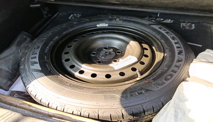 2018 Jeep Compass LIMITED PLUS DIESEL, Diesel, Manual, 1,65,839 km, tyre