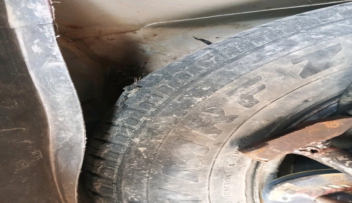 2016 Hyundai i10 SPORTZ 1.1, Petrol, Manual, 96,313 km, tyre