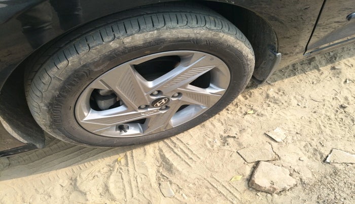 2021 Hyundai Verna SX 1.5 CRDI, Diesel, Manual, 72,852 km, tyre