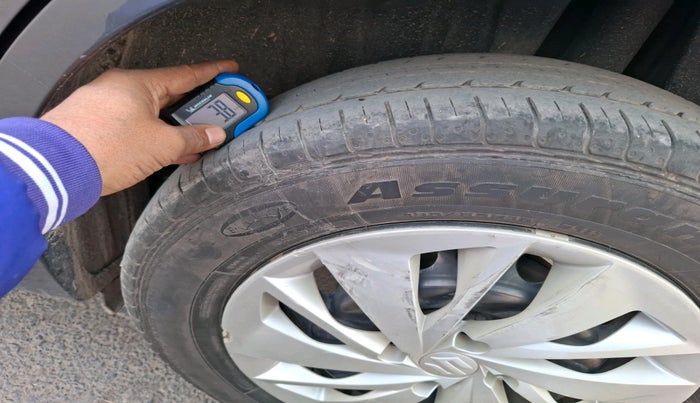 2023 Maruti Baleno DELTA CNG 1.2L, Petrol, Manual, 135 km, tyre