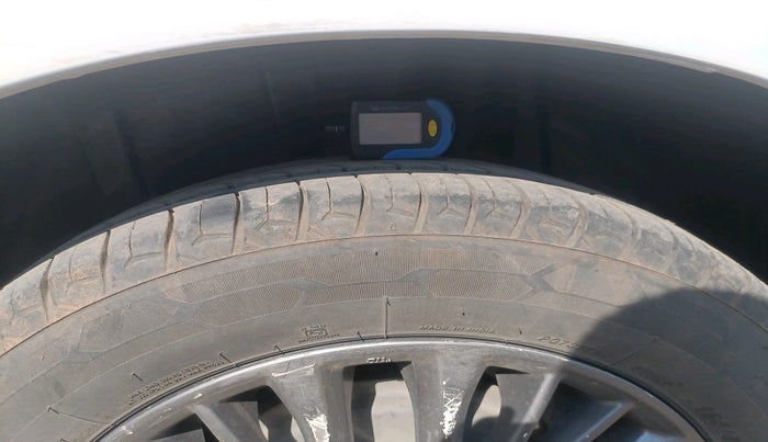 2019 Maruti Ertiga ZDI+ 1.5, Diesel, Manual, 1,60,704 km, tyre